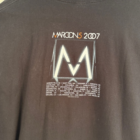 Maroon 5 Tee - Picture 3 of 5